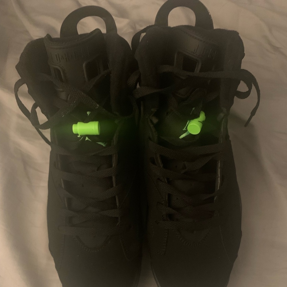 Retro 6 Electric Green Jordans